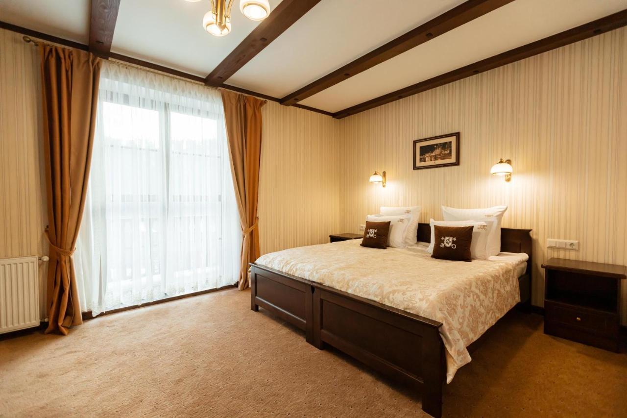 Gasthaus & Spa Bukovel Ngoại thất bức ảnh