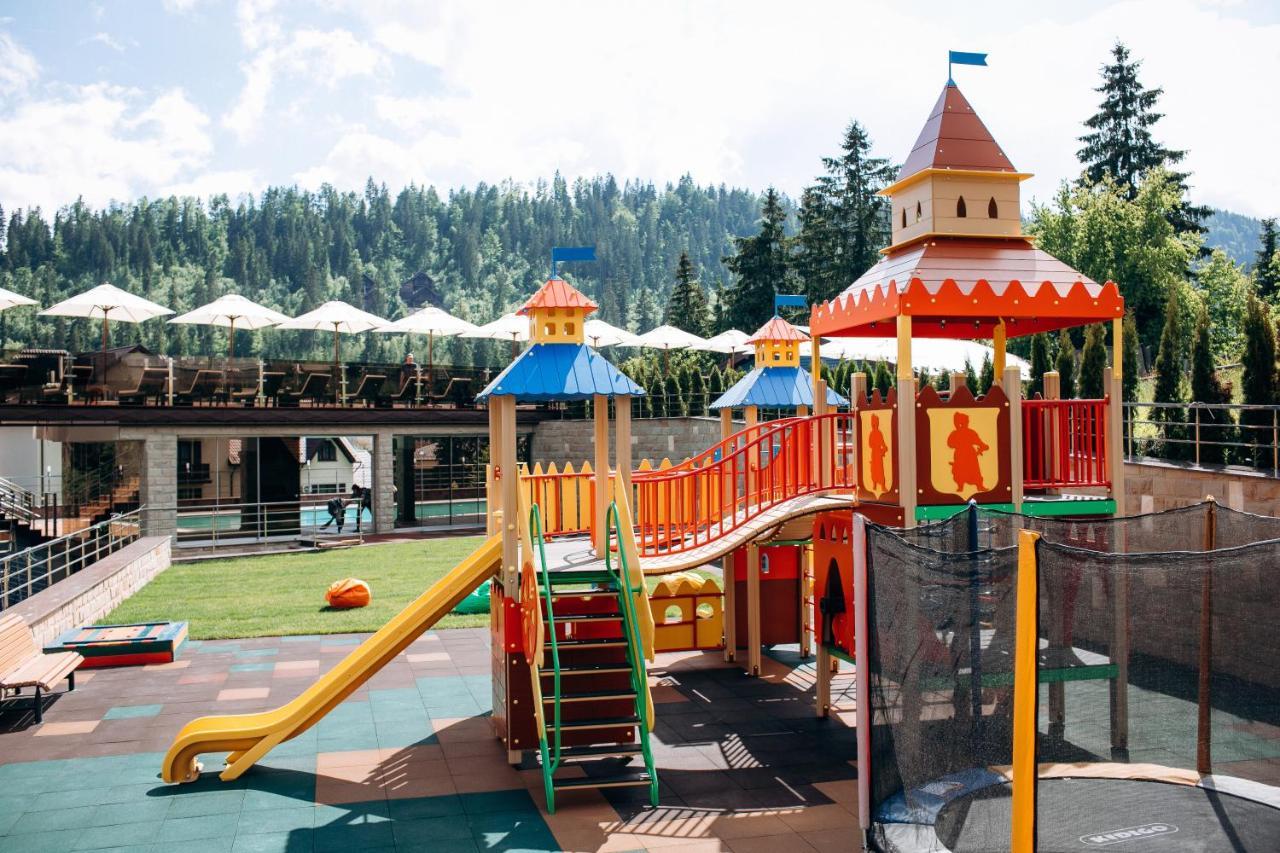 Gasthaus & Spa Bukovel Ngoại thất bức ảnh